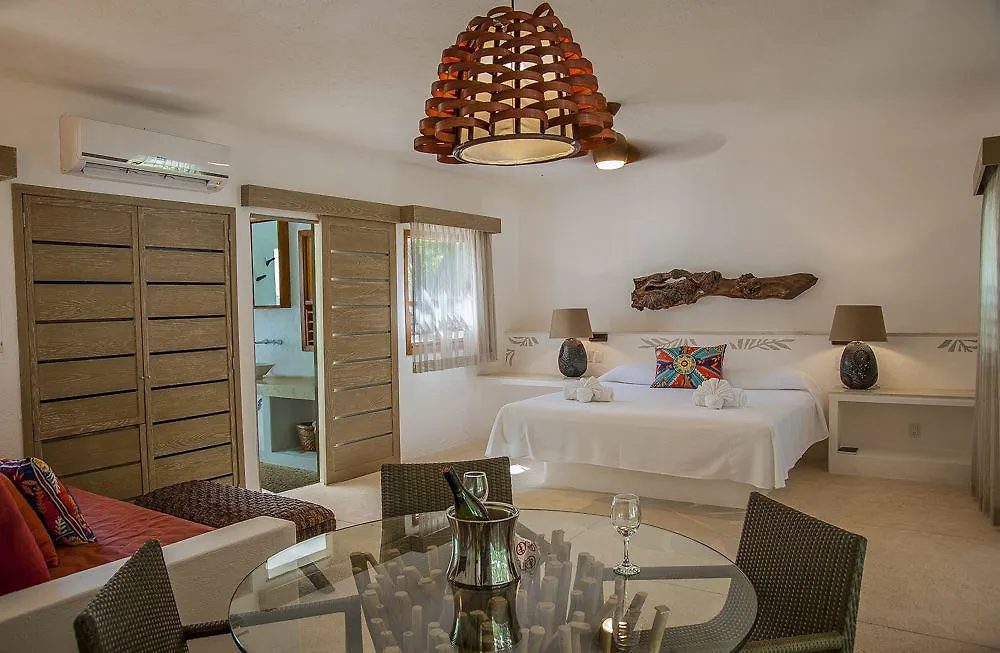 Hotel Las Palapas By Mahekal Плая-дель-Кармен